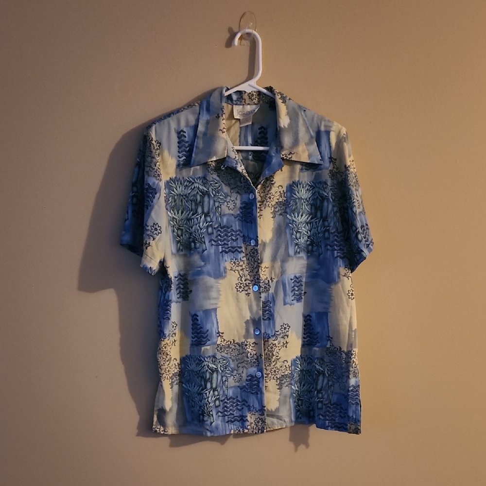 Jordan Button Up Blue Patterned Shirt With Shoulder Pads M